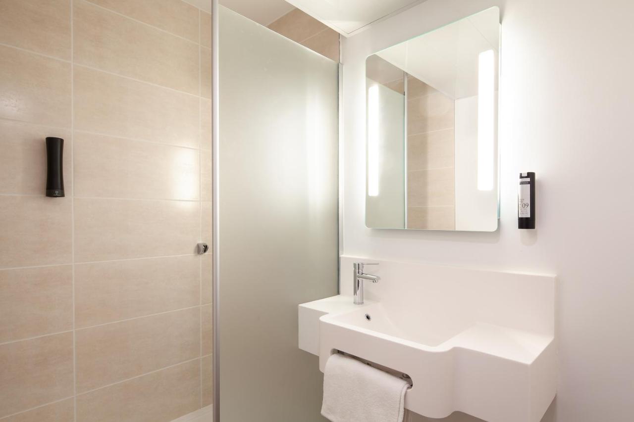 Aéroport Arenas Hotel 3*